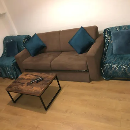 Apartment Apparemment T2 Climatise Centre Parking Privee *